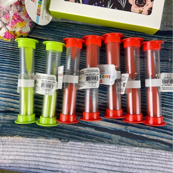 Teacher’s bundle of erasers, pencils, thank you cards, and sand timers - Picture 4 of 8